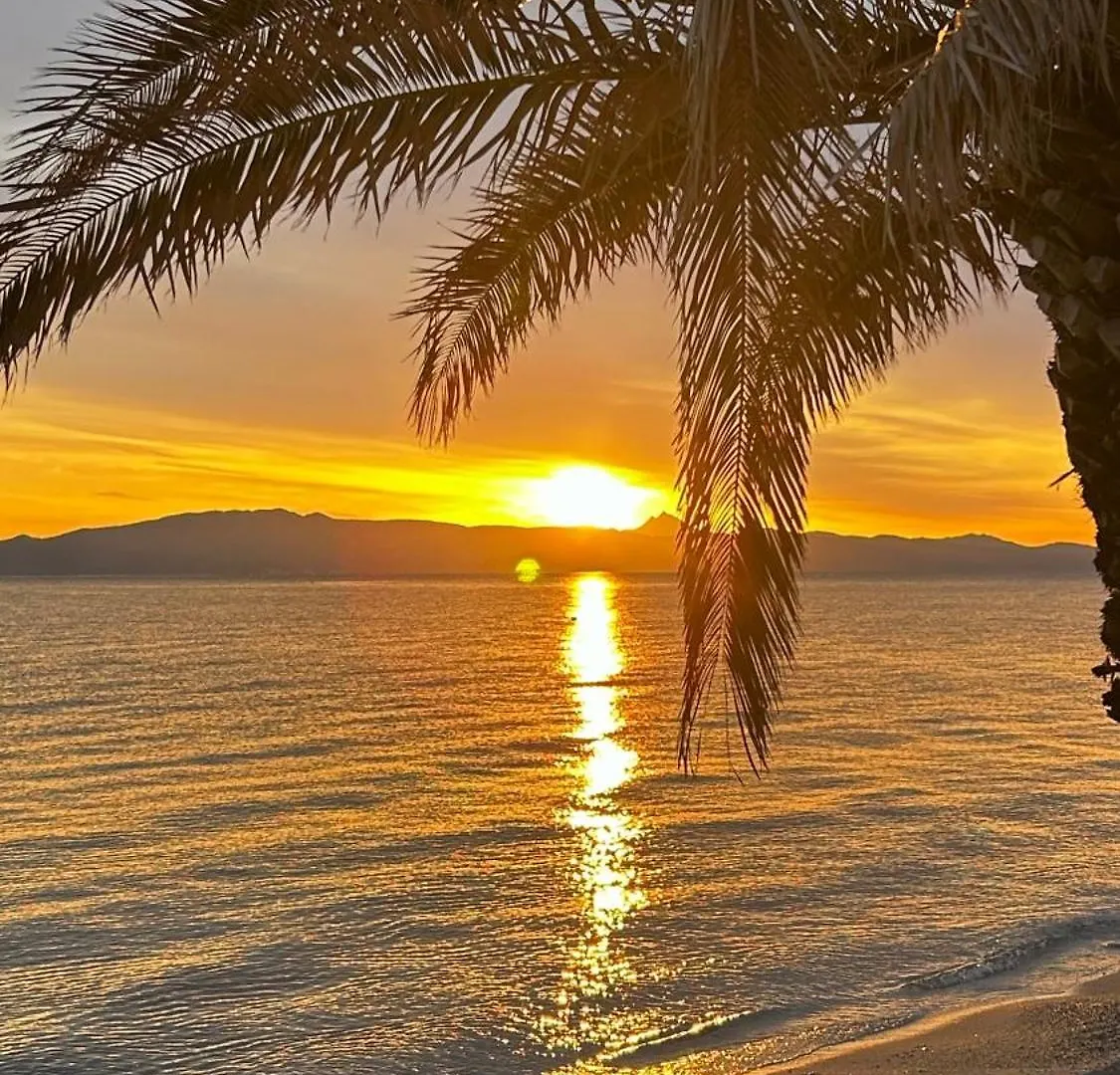 폴리크로노 Kristine'S Sea View 아파트 0*,