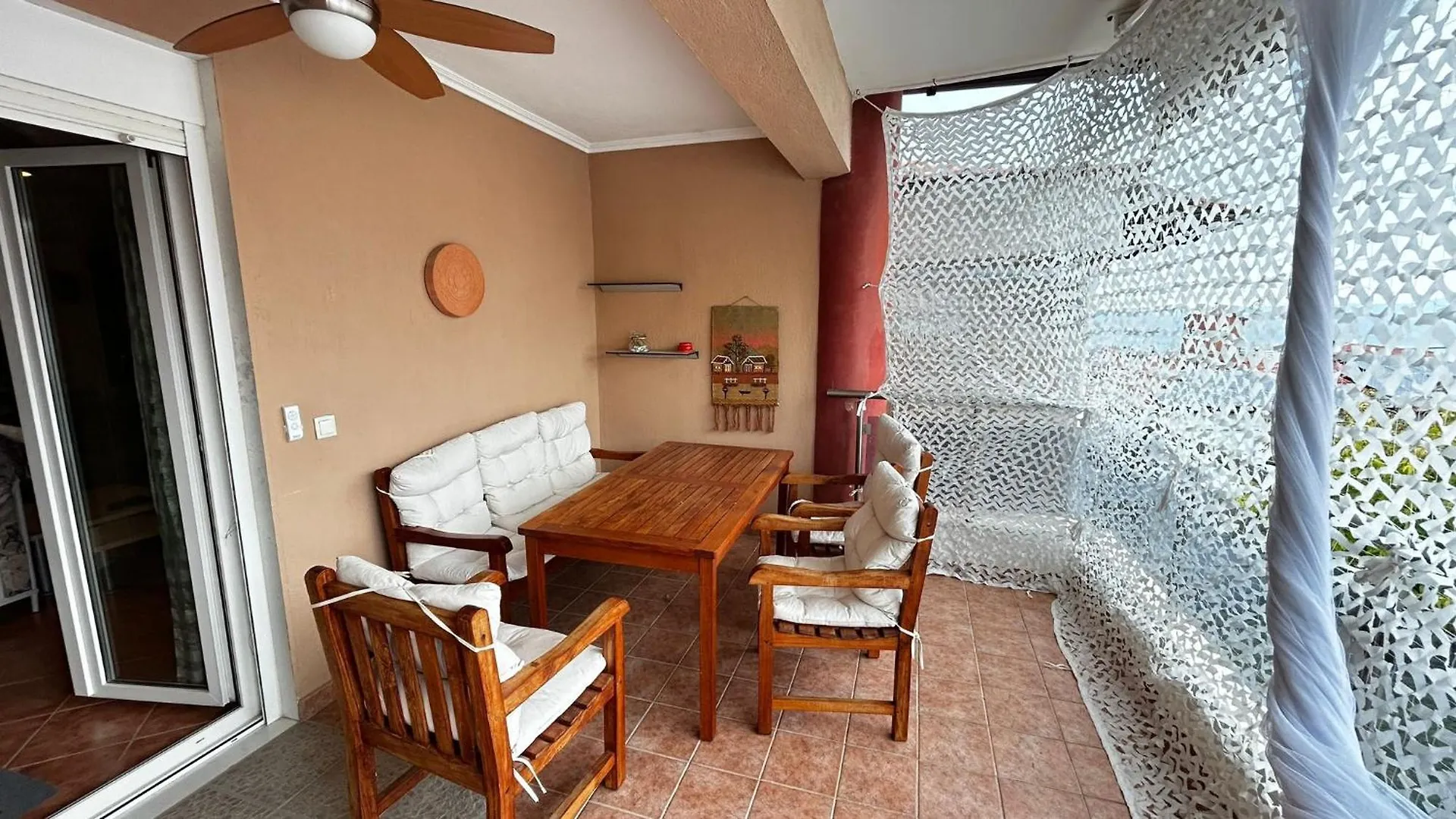 Kristine'S Sea View Apartment Polychrono